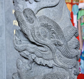 Dragon column