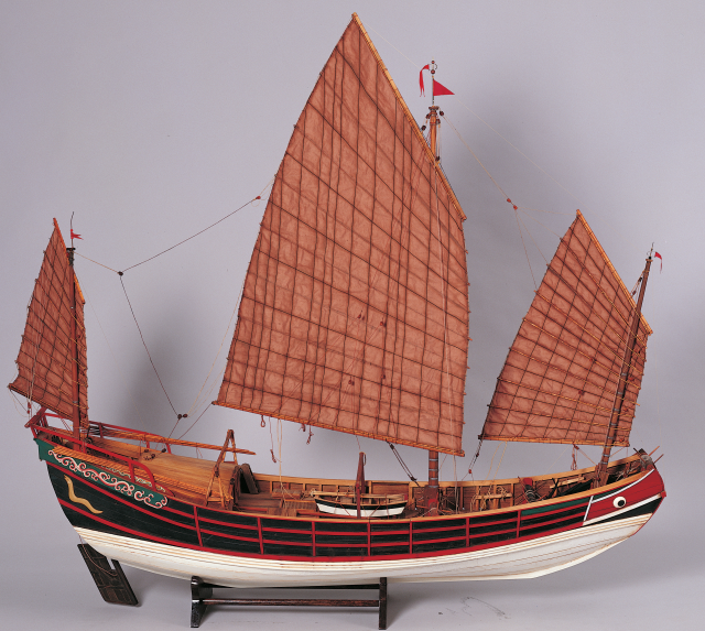 中式帆船（篷船）